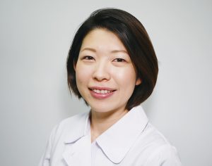 井本(いもと)女性歯科医師